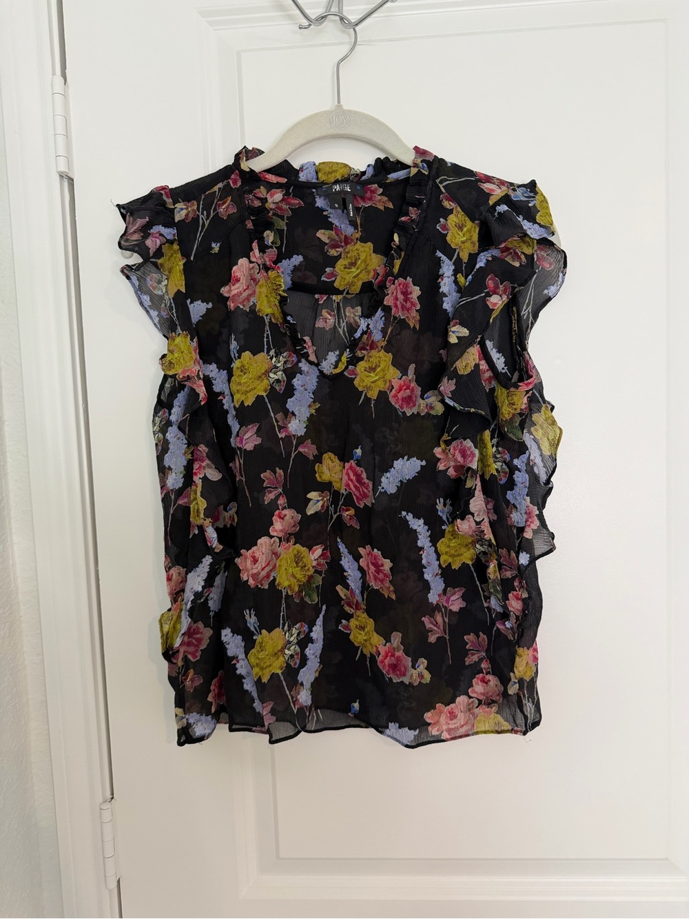 100% silk PAIGE Black Sheer Floral Ruffle Sleeve Blouse